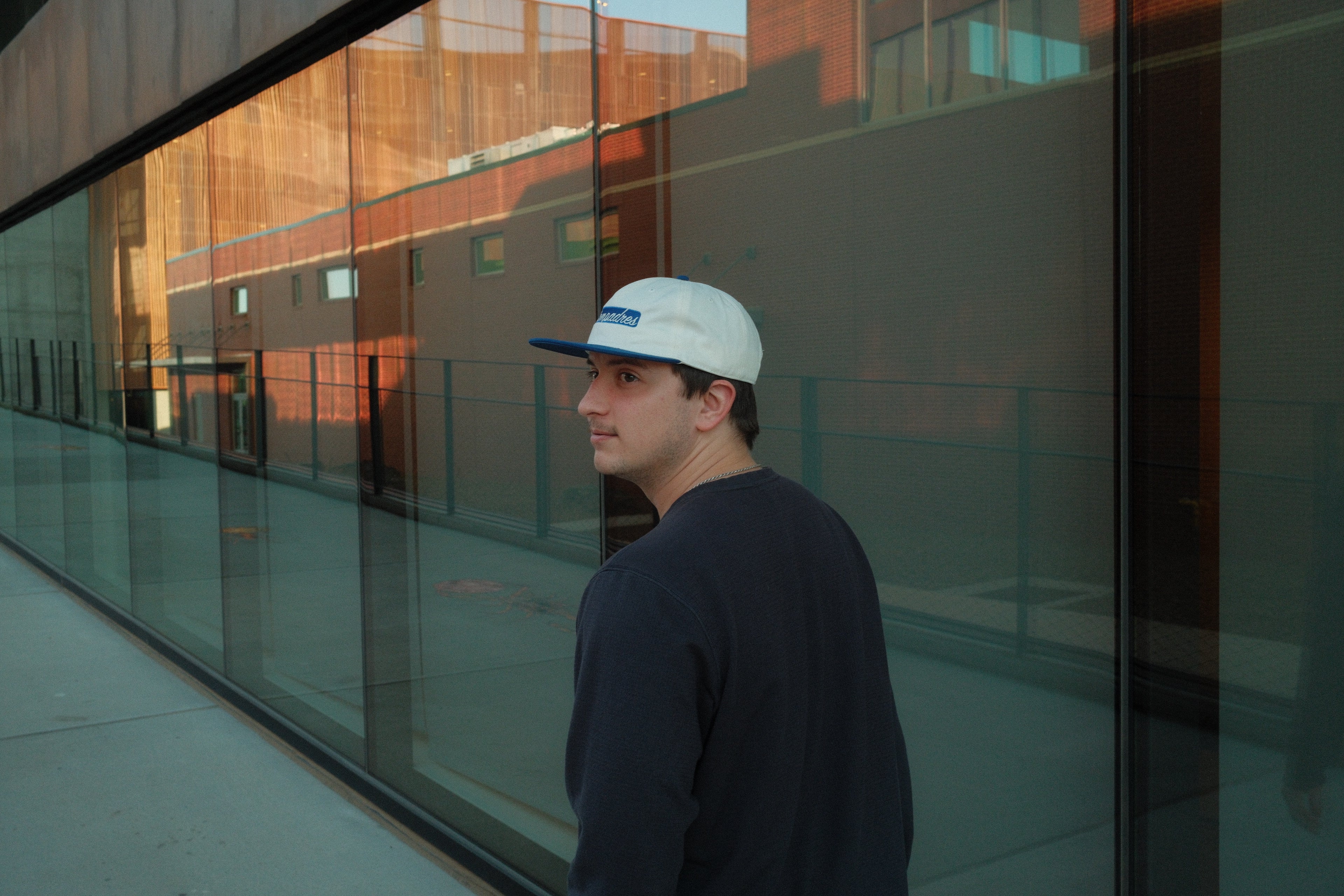 Logo Hat